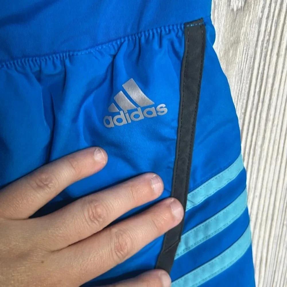 Women’s Adidas Climate Shorts Blue Size Medium
